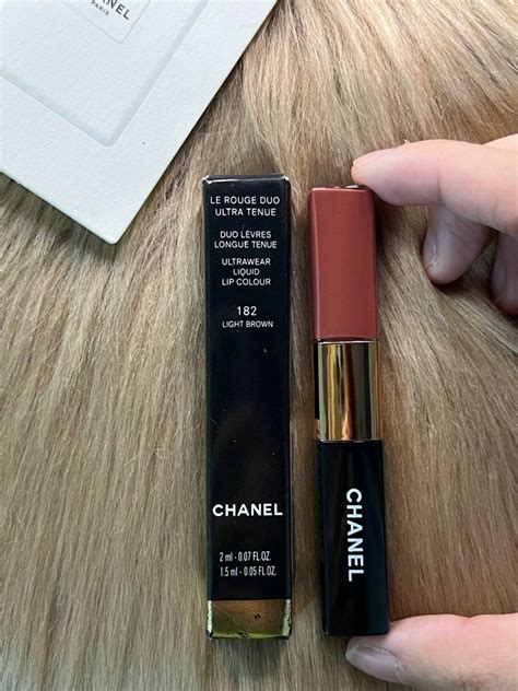 chanel duo ultra tenue lipstick.